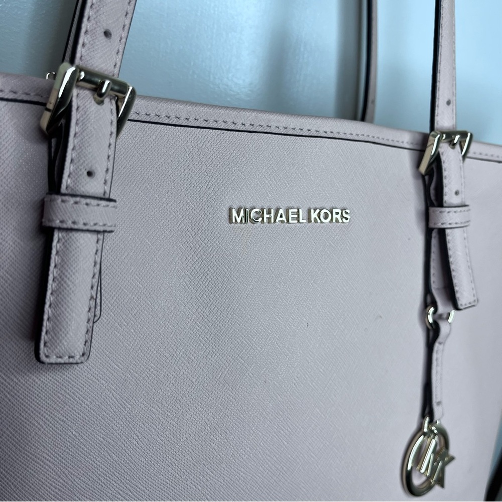 Michael Kors Women's Blush Pink Tote Bag - Picture 12 of 16